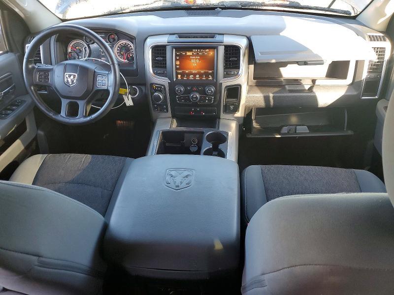 2015 Dodge Ram 1500 slt