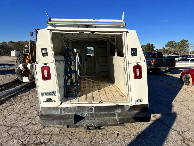 2022 Ford Econoline E350 Super Duty Cutaway Van