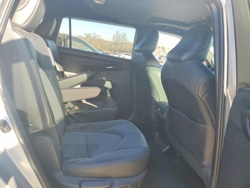 2021 Toyota Highlander xse