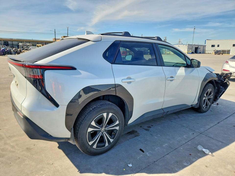 2024 Toyota Bz4x xle