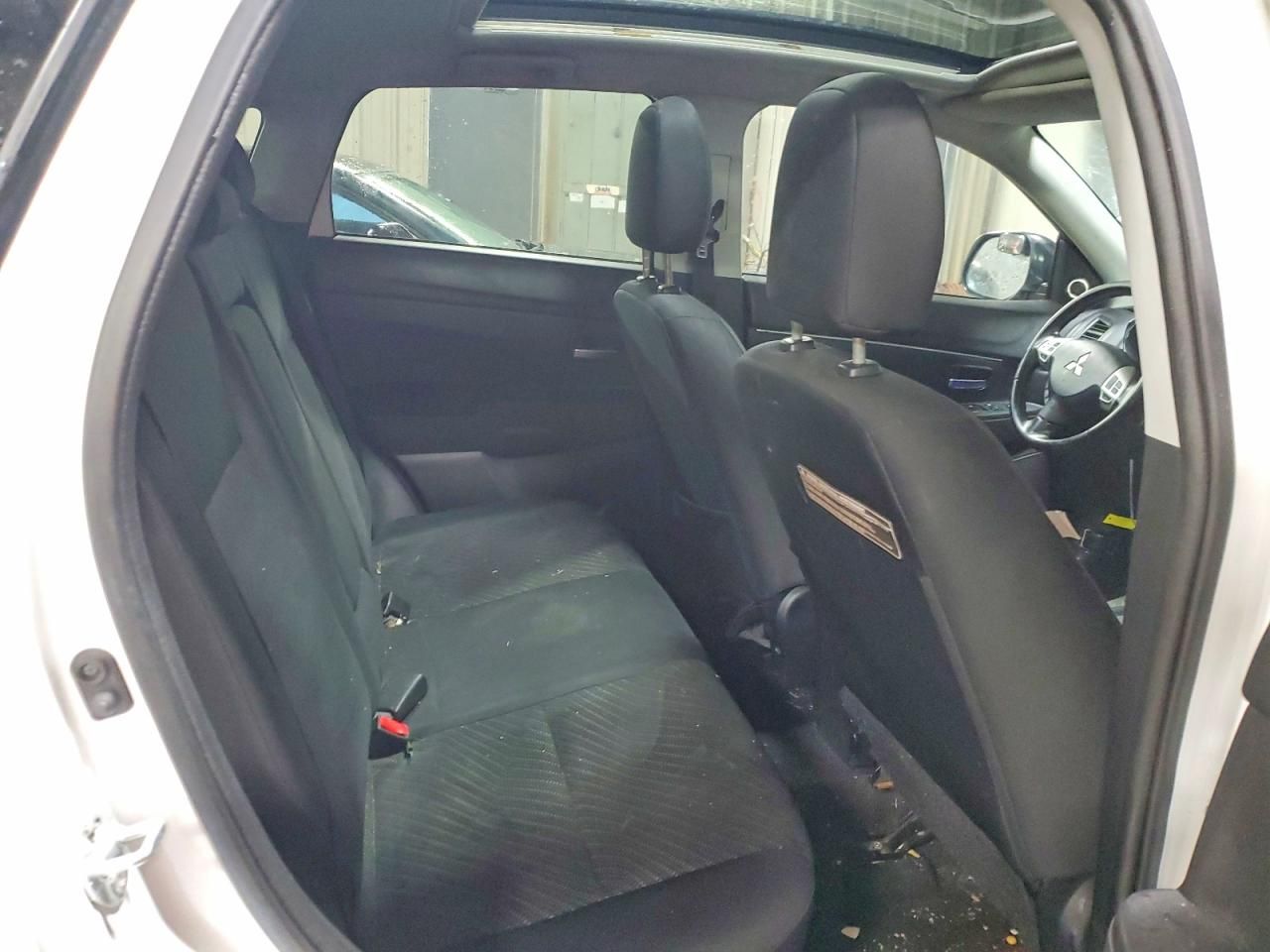 2013 Mitsubishi Outlander Sport se