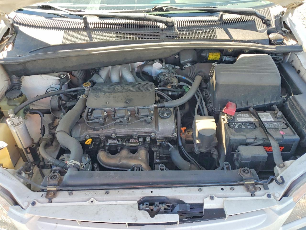 2000 Toyota Sienna le