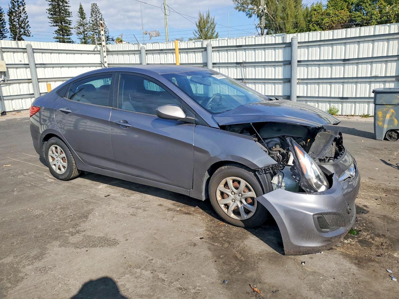 2014 Hyundai Accent gls
