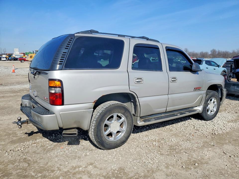 2005 GMC Yukon Denali