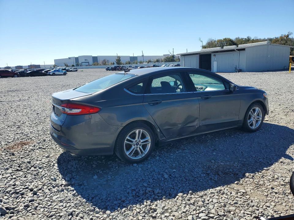 2018 Ford Fusion se