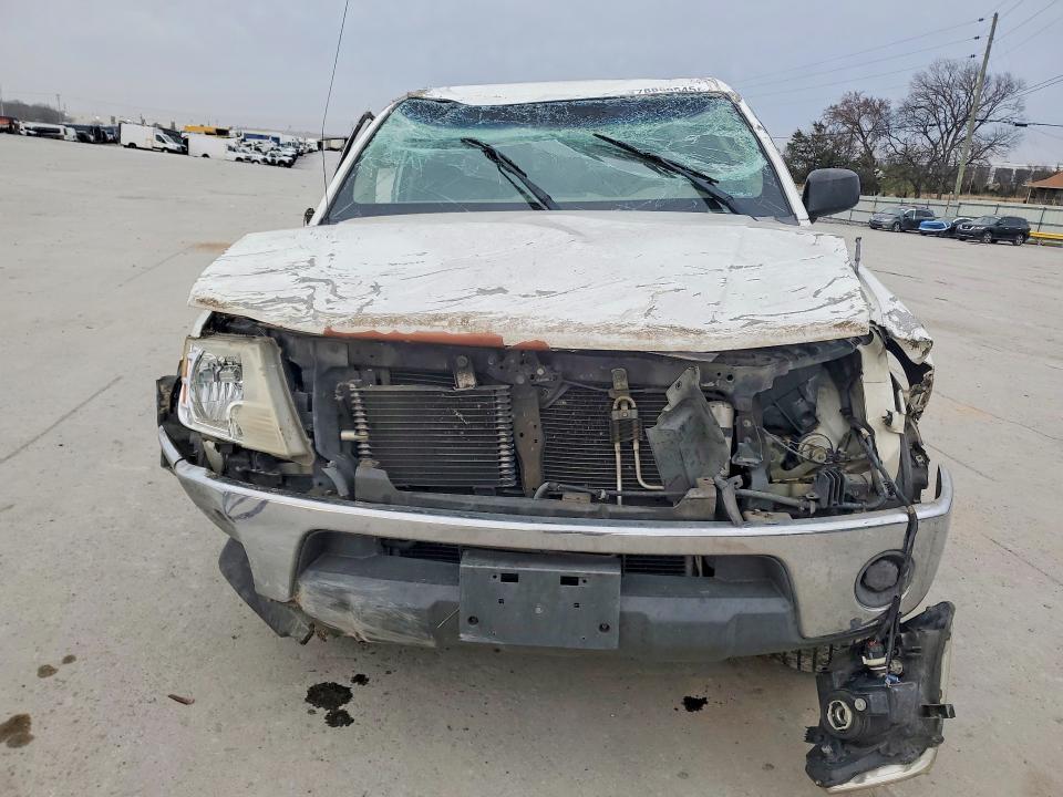 2009 Nissan Frontier SE V6