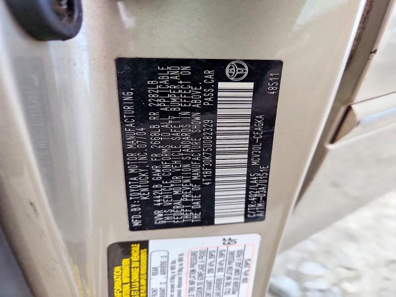 2005 Toyota Camry le