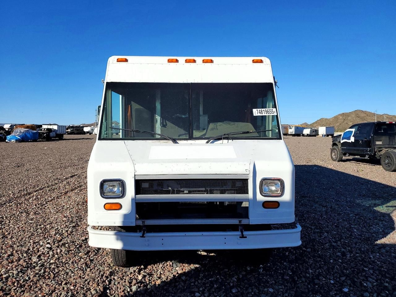 2003 Ford E450 Delivery Truck