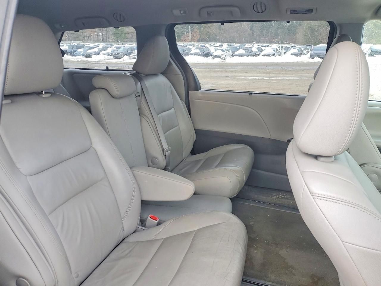 2018 Toyota Sienna xle