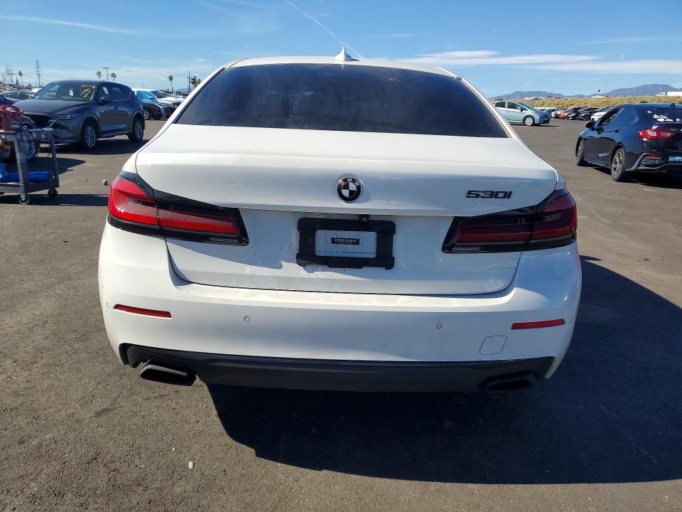 2021 BMW 530 i