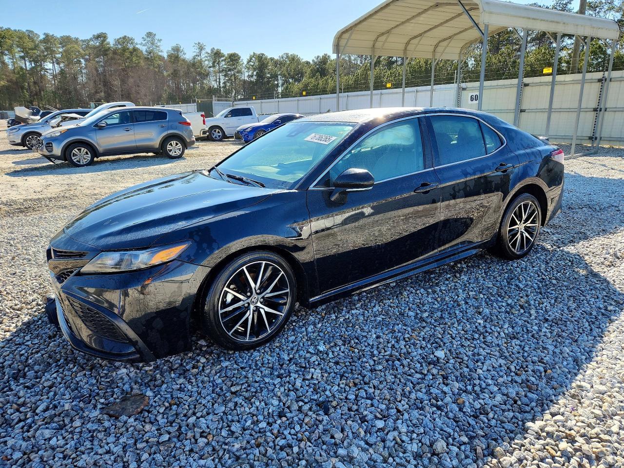 2023 Toyota Camry se