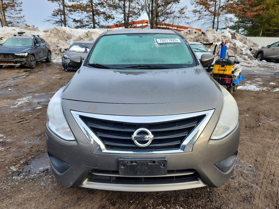 2015 Nissan Versa s
