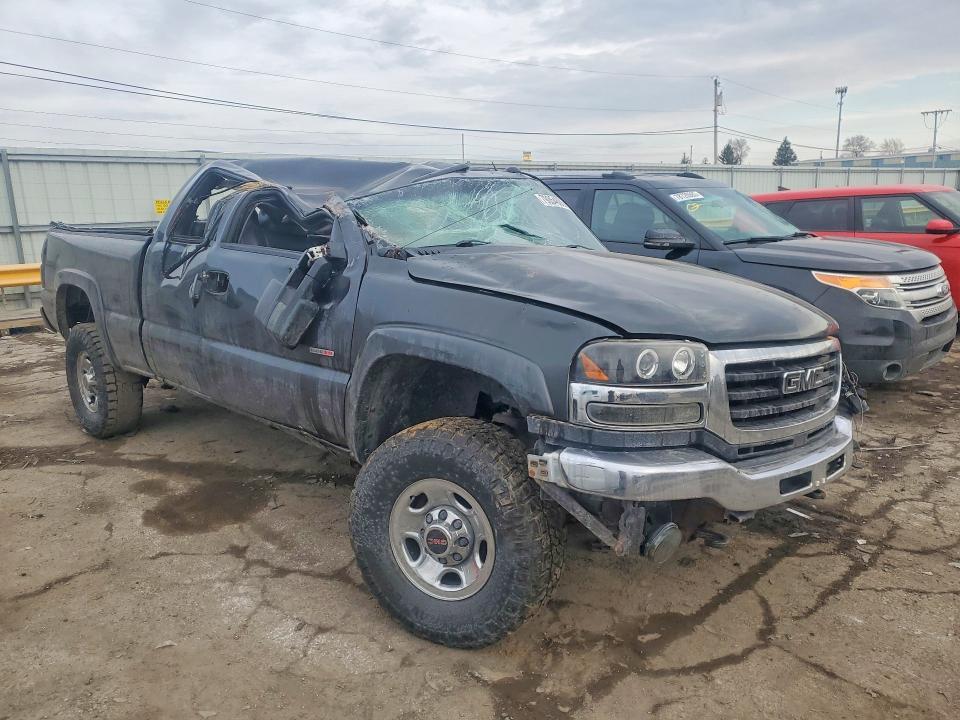 2004 GMC Sierra K2500 Heavy Duty