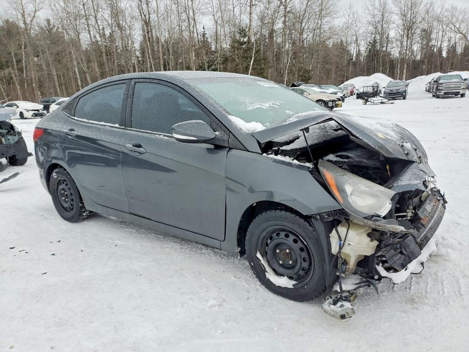 2012 Hyundai Accent gls