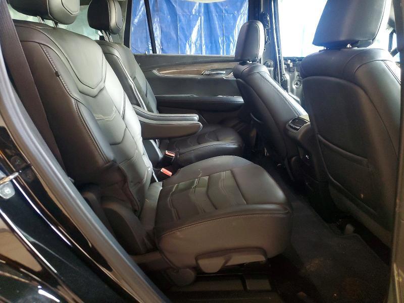 2023 Cadillac XT6 Sport Platinum