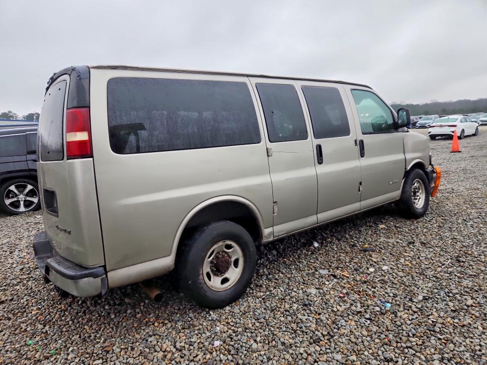 2003 Chevrolet Express G3500
