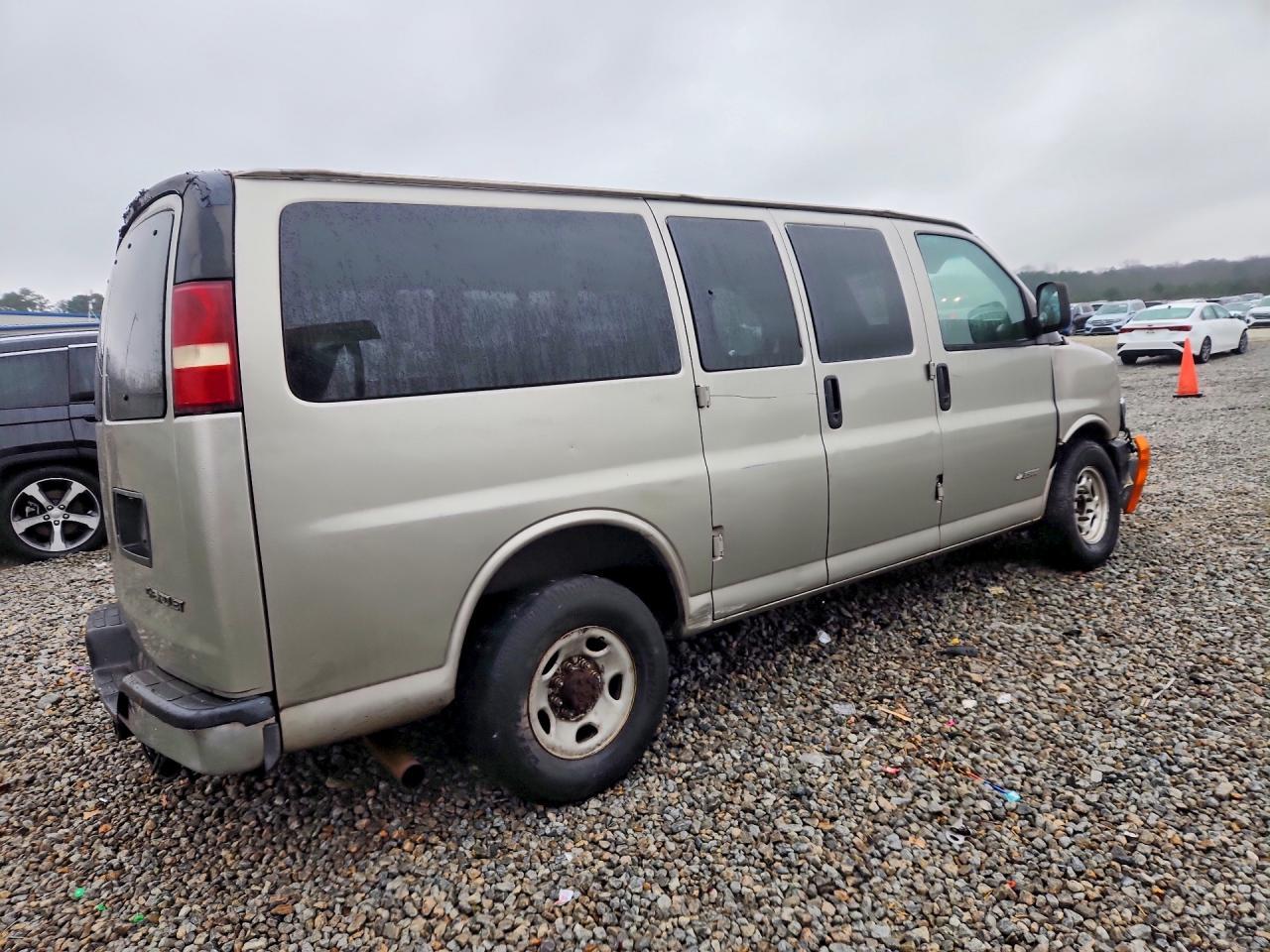 2003 Chevrolet Express G3500