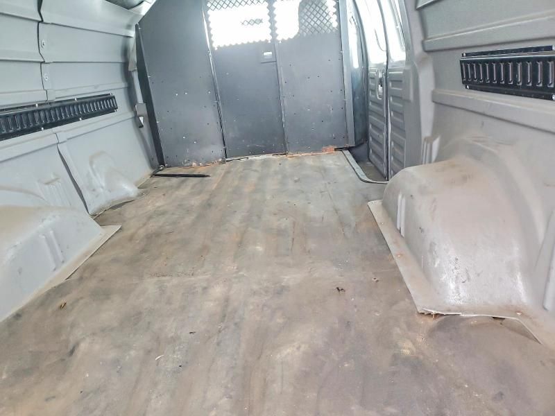 2011 Ford E250 Delivery Van