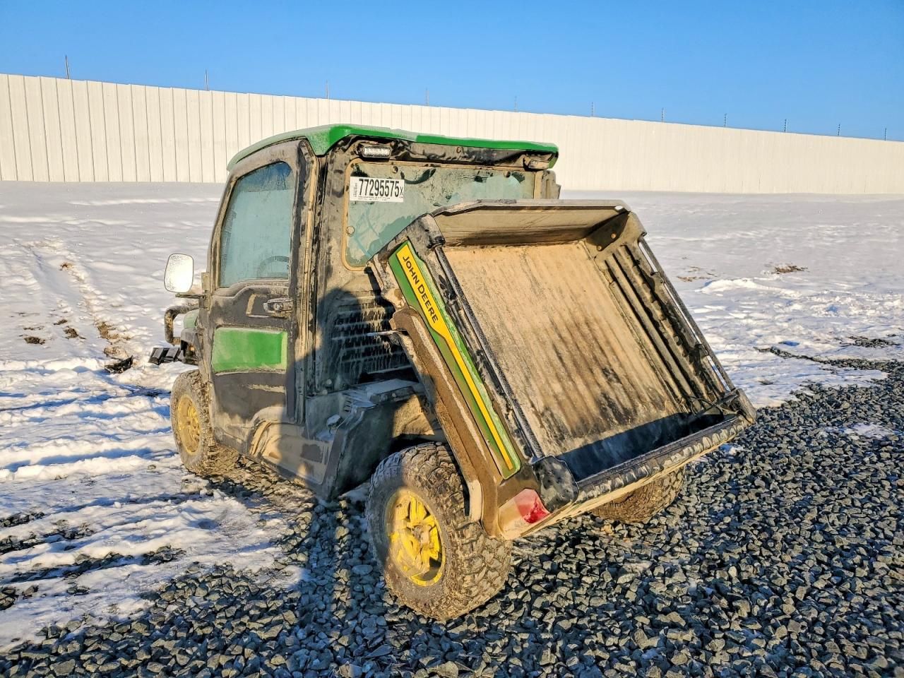 2024 John Deere XUV835R Utility Vehicle