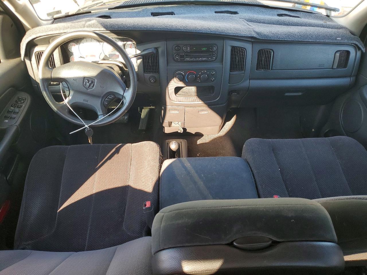 2003 Dodge Ram 1500 st