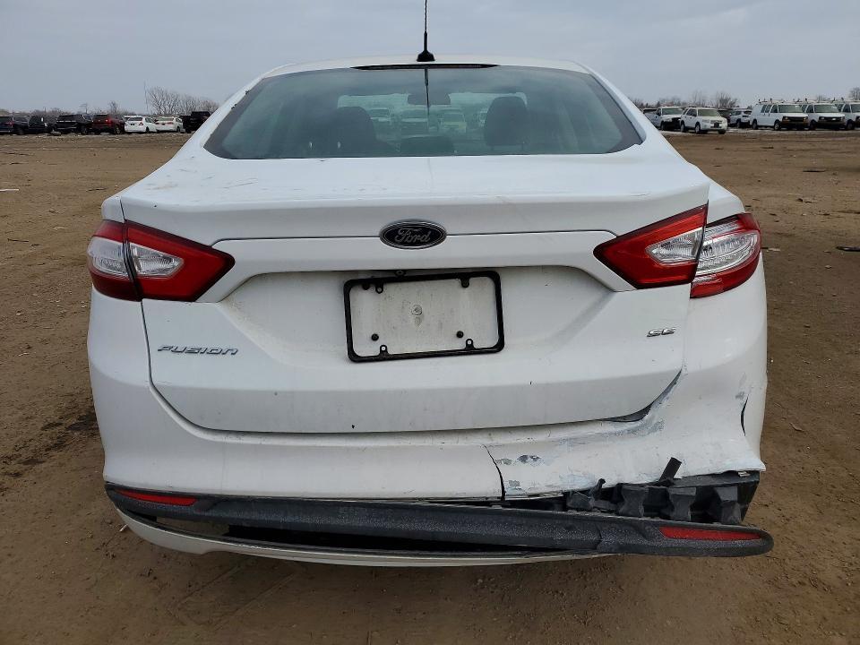 2015 Ford Fusion se