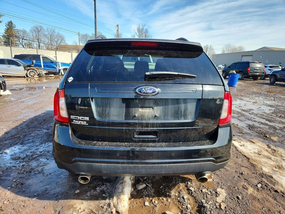 2013 Ford Edge se