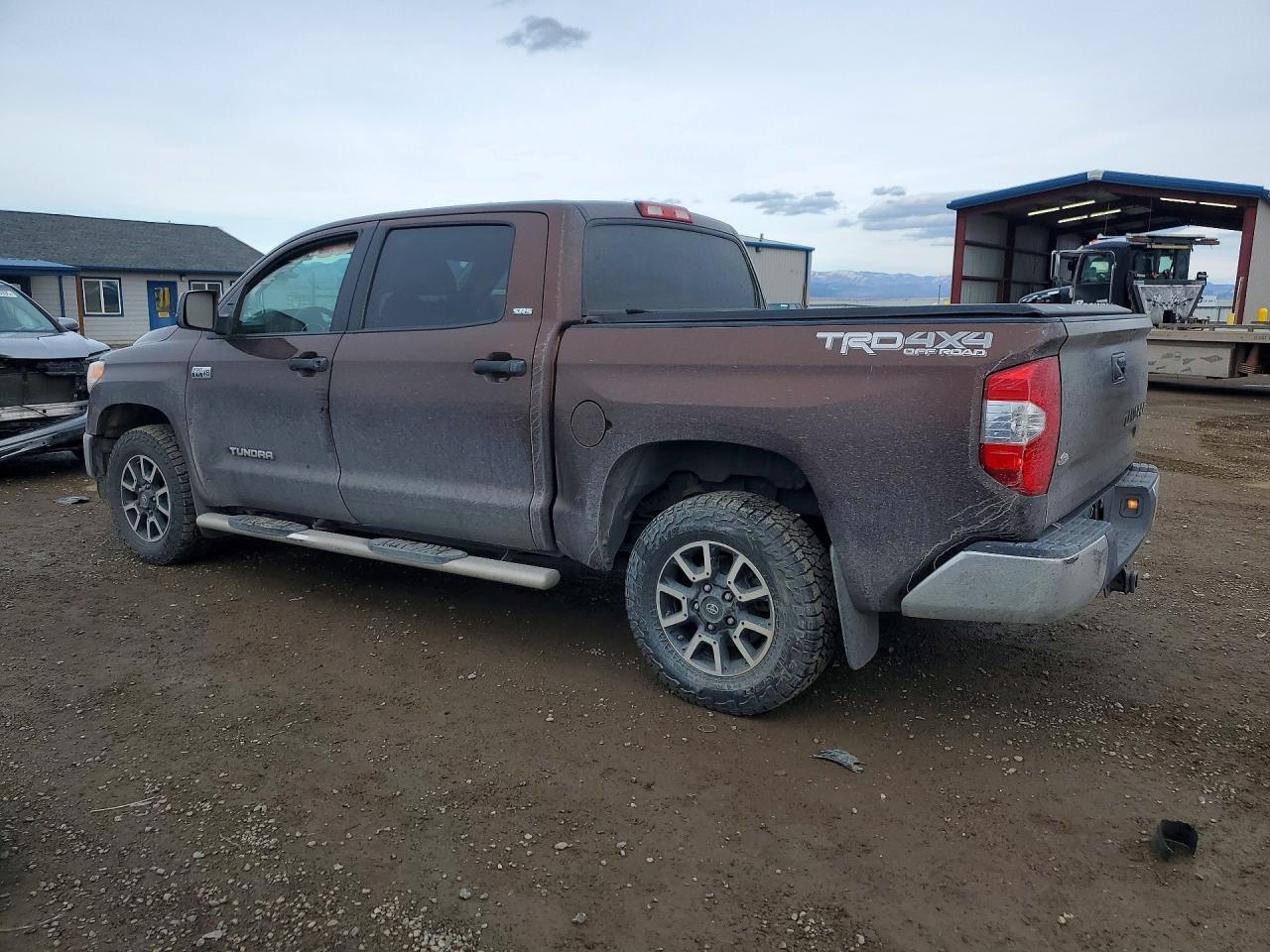 2016 Toyota Tundra SR5