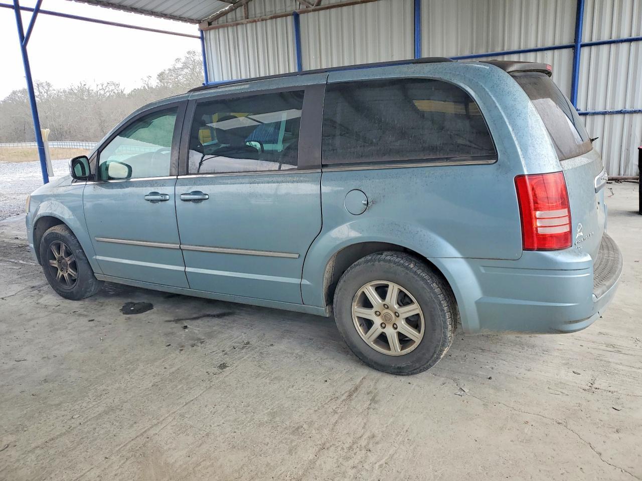 2010 Chrysler Town & Country Touring Plus