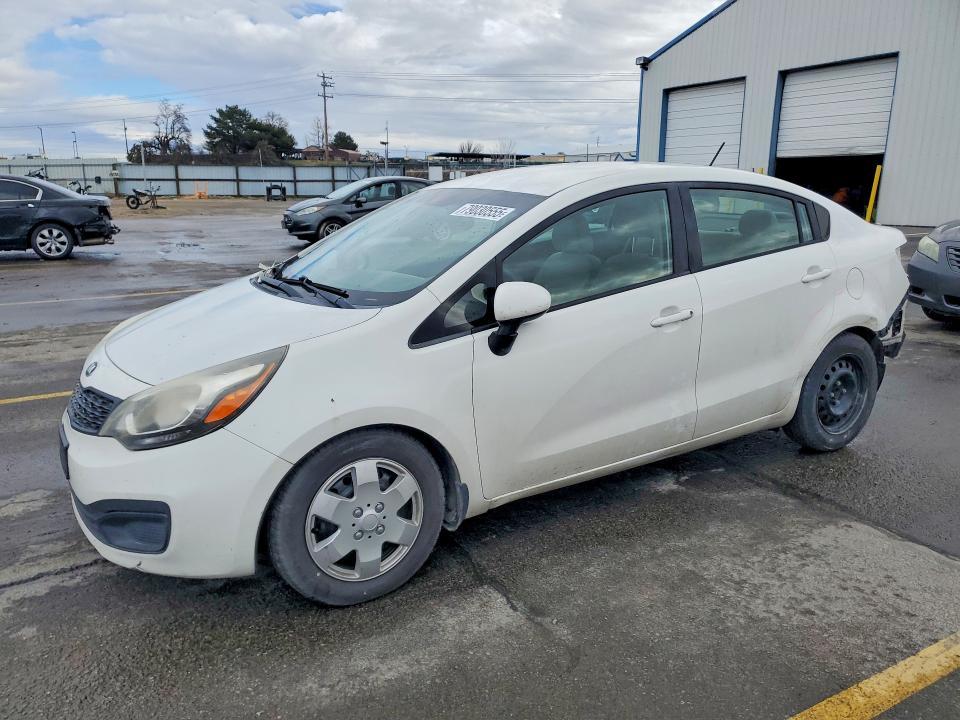 2013 KIA Rio lx