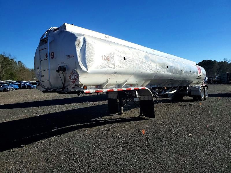 2014 Heil Petro-Tank Trailer