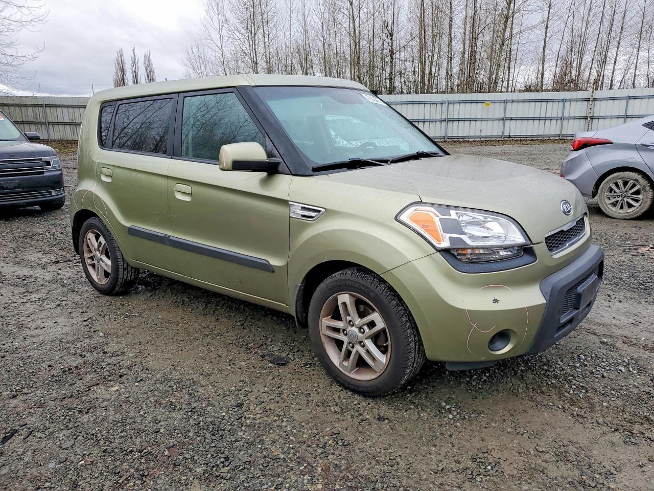 2010 KIA Soul +