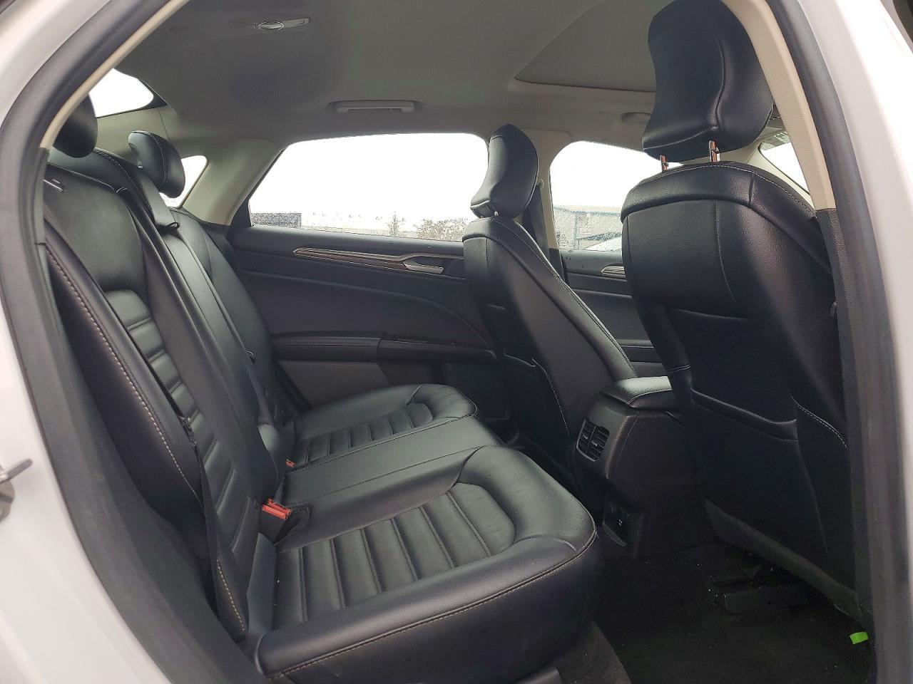 2017 Ford Fusion se Phev