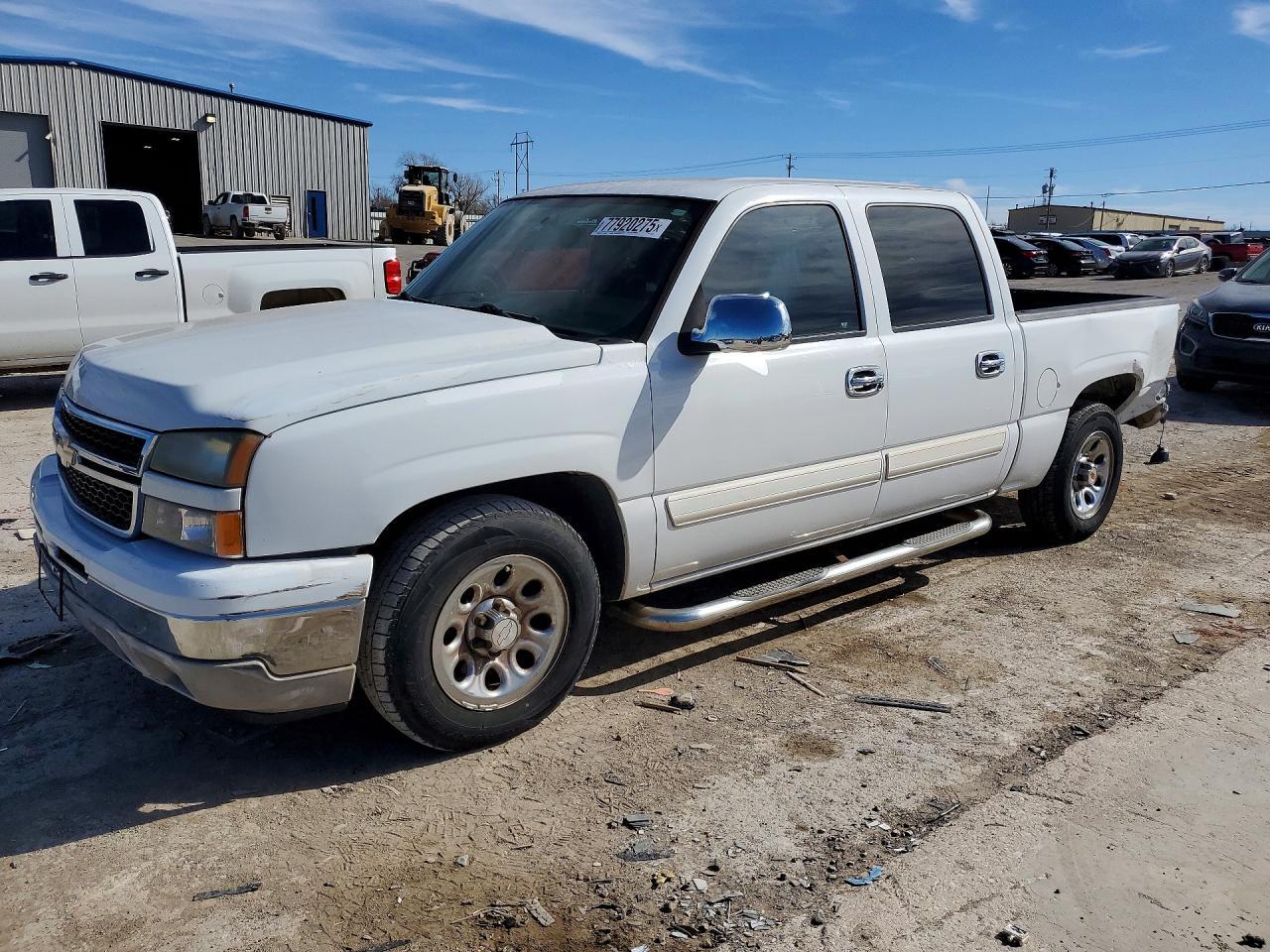 2007 Chevrolet Silverado C1500 Classic Crew cab