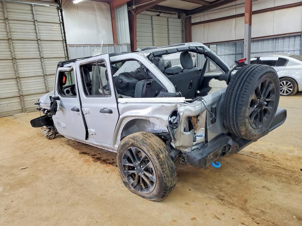 2024 Jeep Wrangler Sahara 4XE