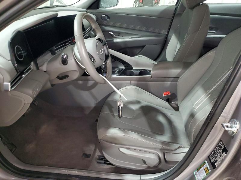 2025 Hyundai Elantra sel