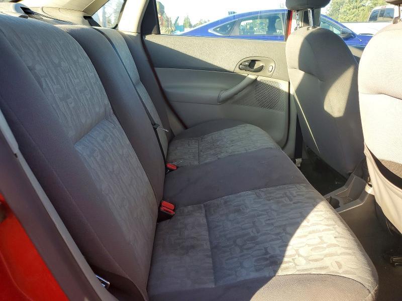 2005 Ford Focus ZX4