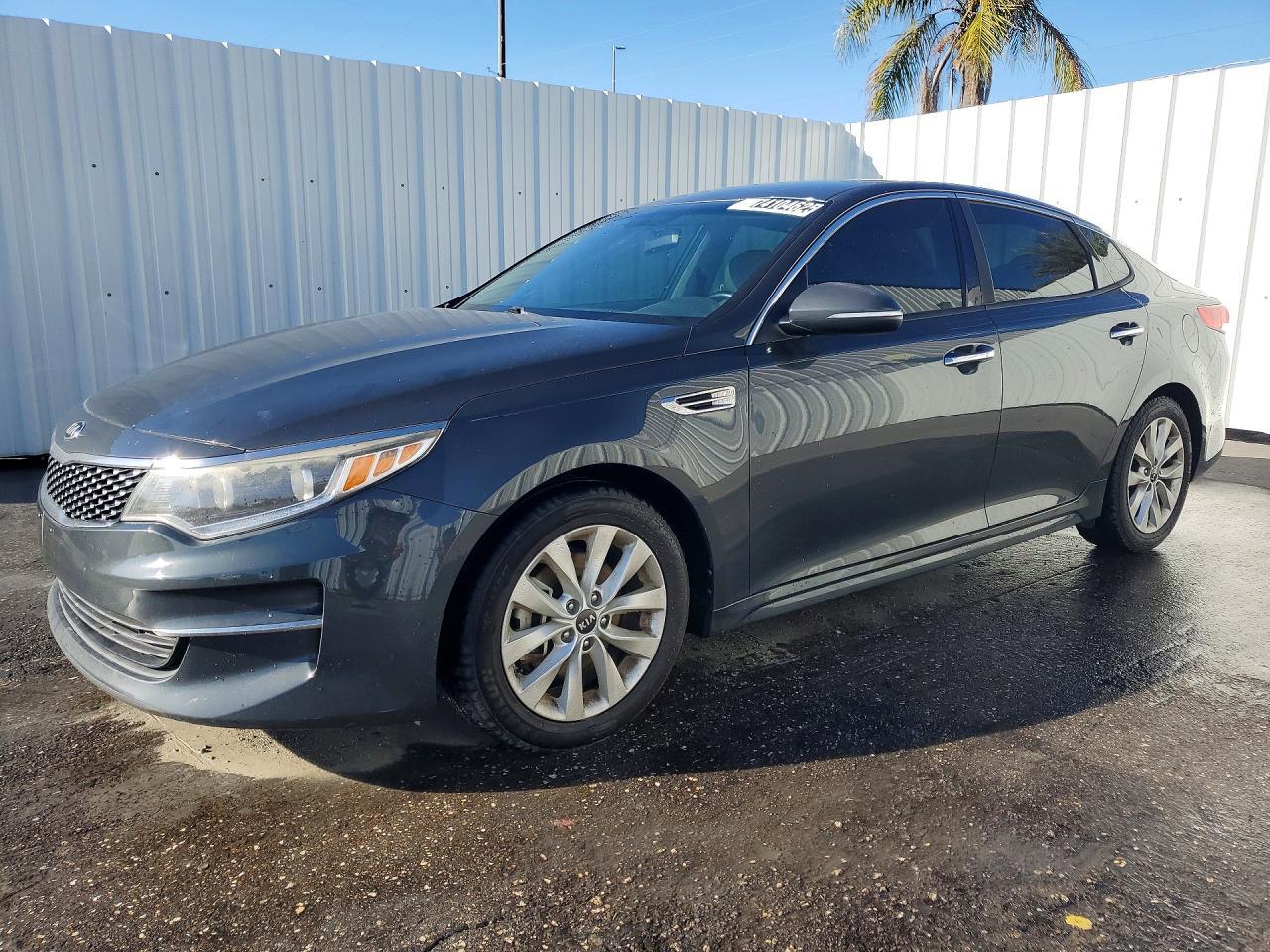 2016 KIA Optima ex