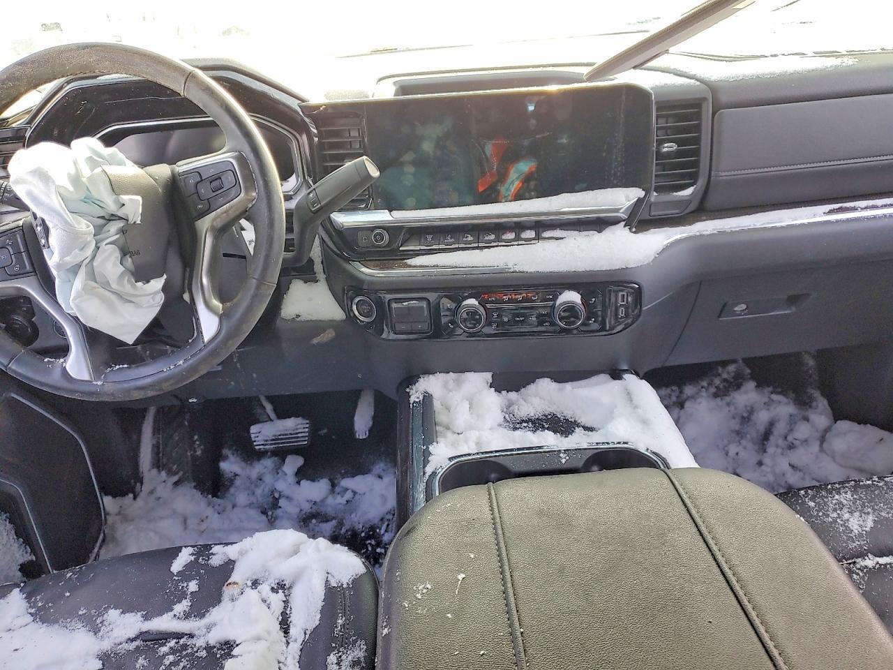 2024 Chevrolet Silverado K3500 LT
