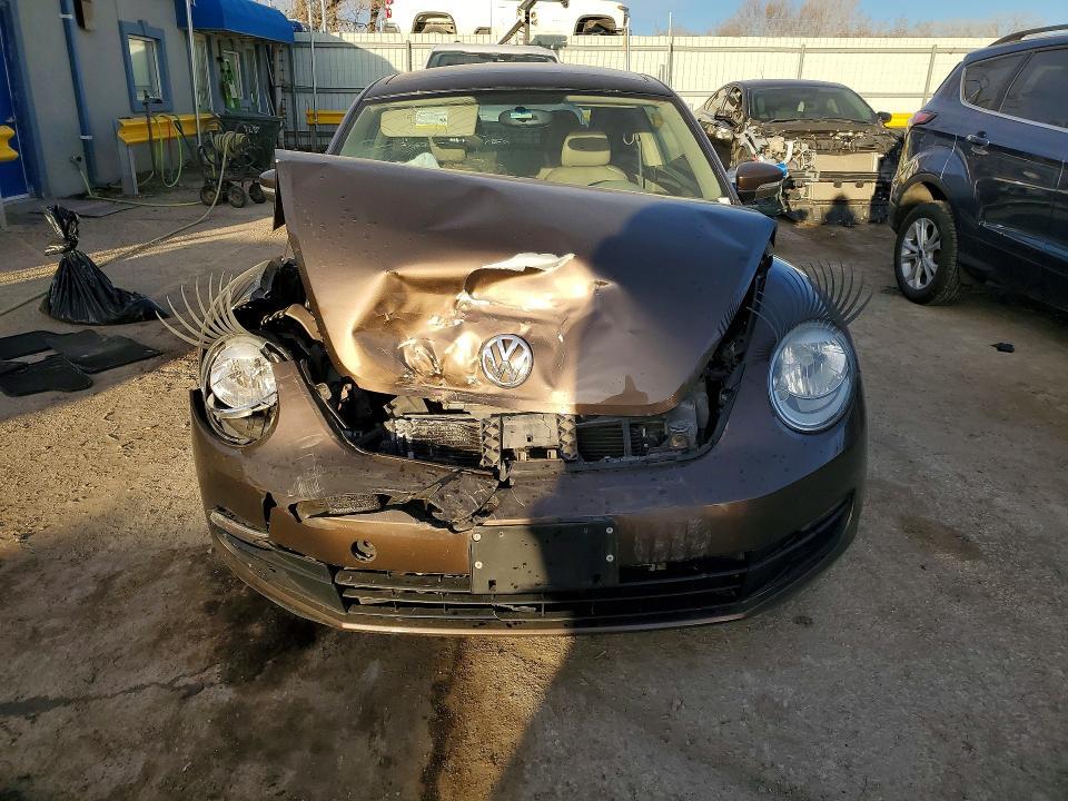 2013 Volkswagen Beetle