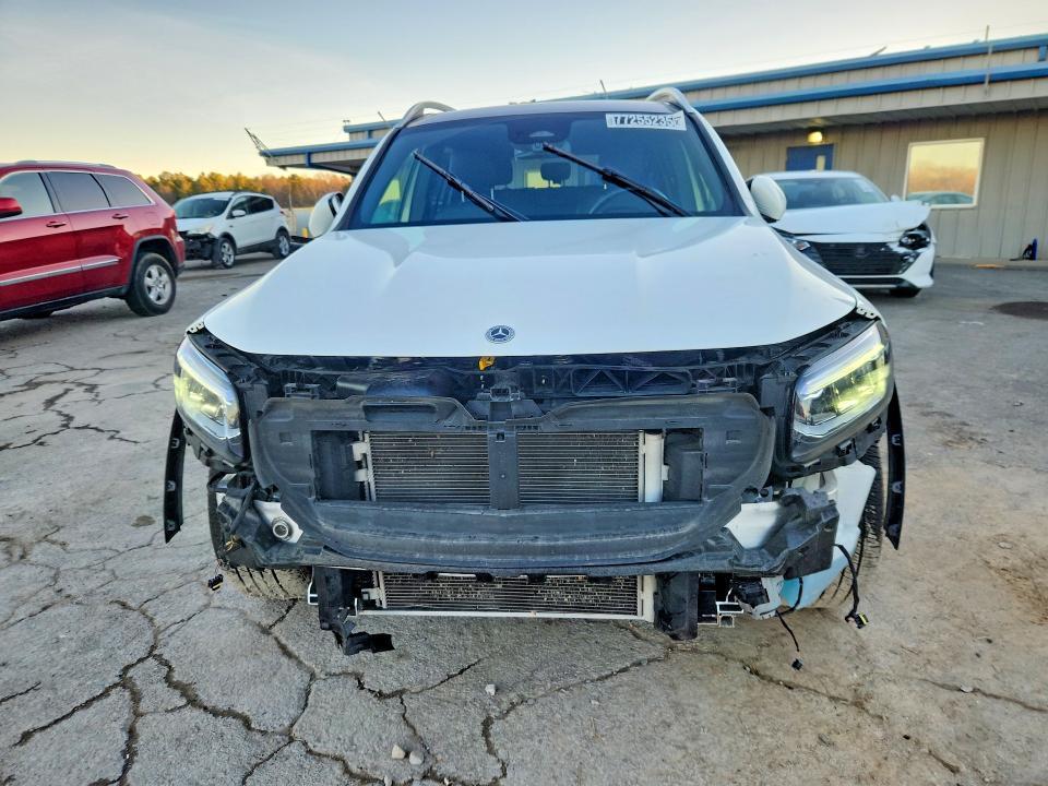2025 Mercedes-Benz Glb 250