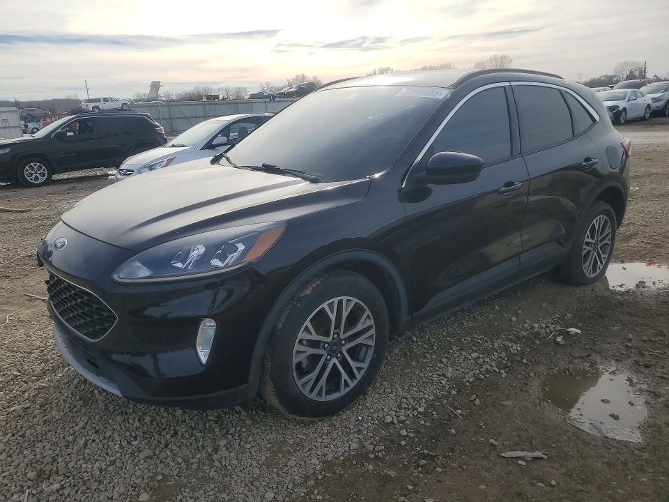 2021 Ford Escape sel