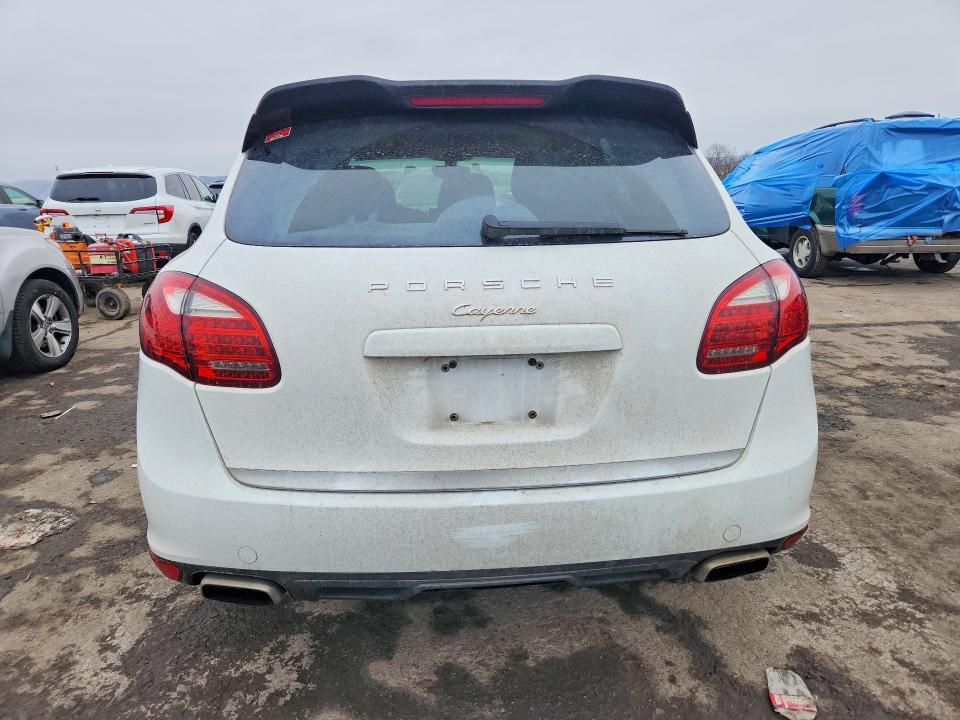 2013 Porsche Cayenne