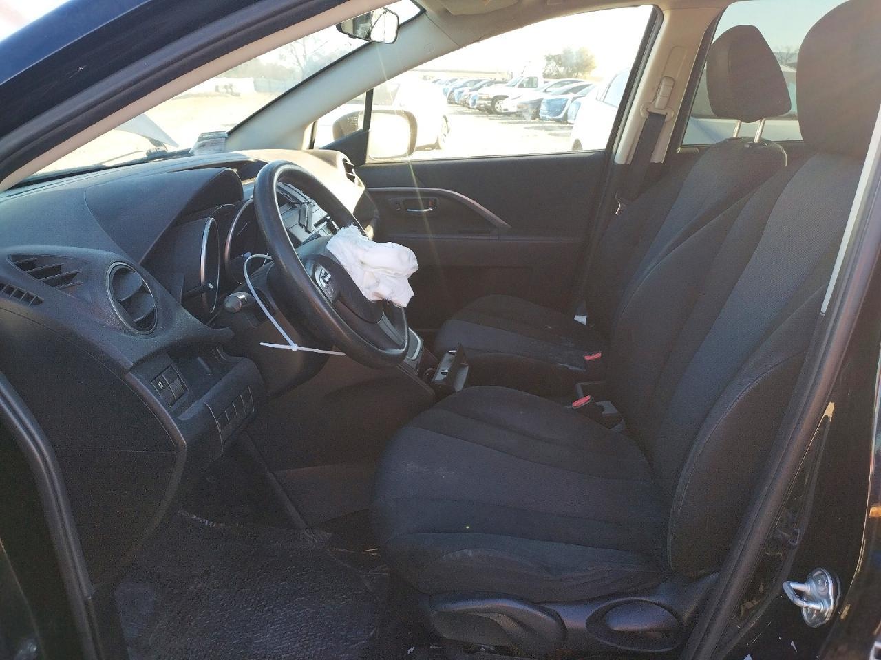 2014 Mazda 5 Sport