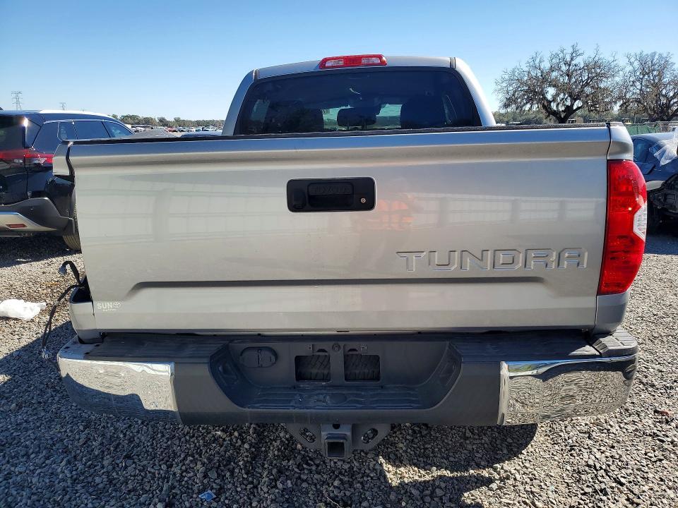 2018 Toyota Tundra SR5