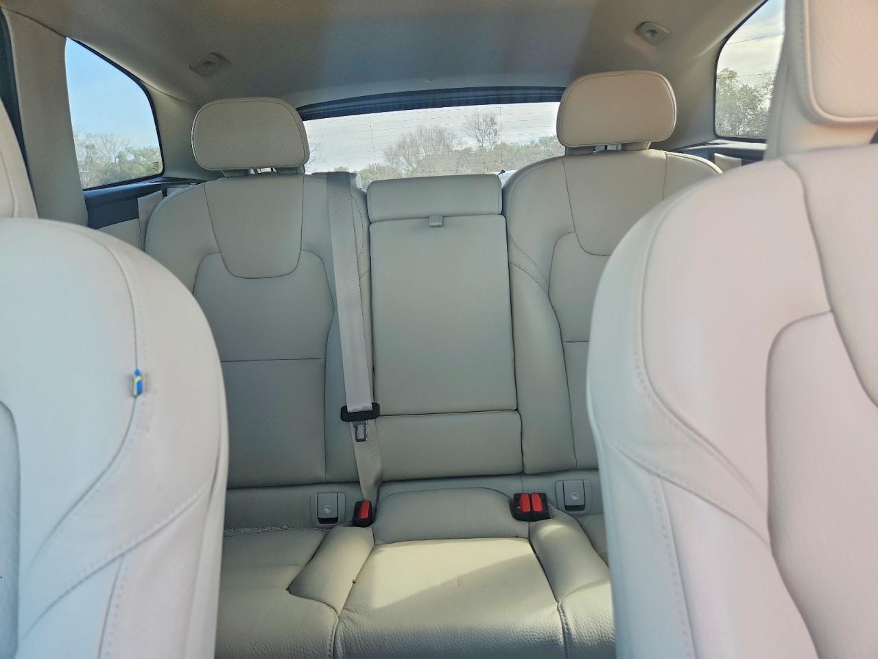 2023 Volvo Xc60 Core