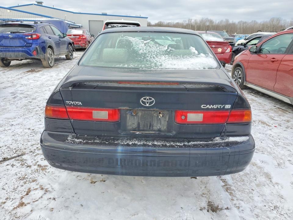 1997 Toyota Camry le
