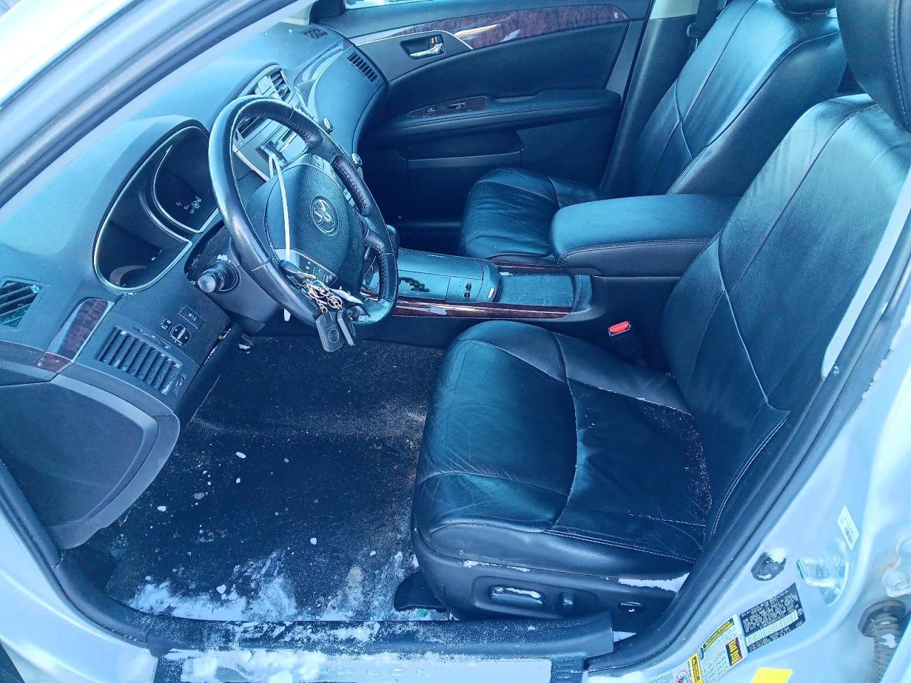 2011 Toyota Avalon Base