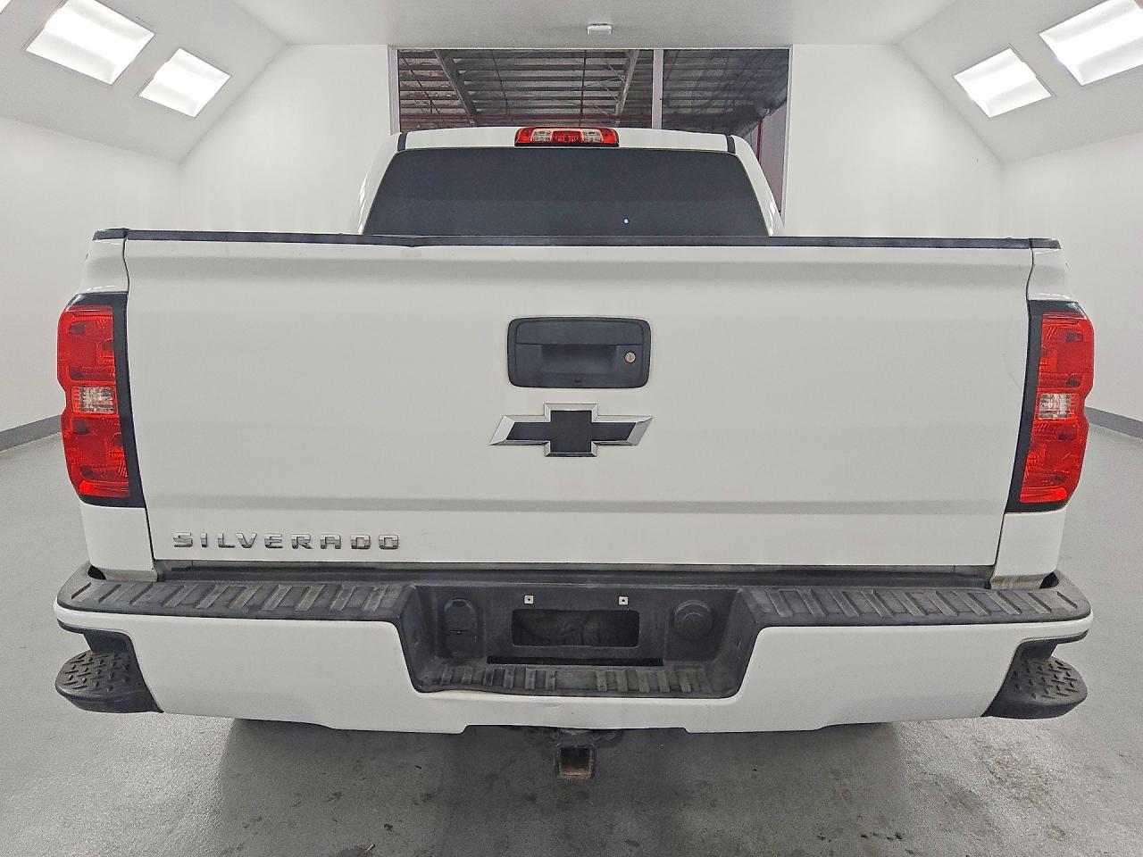 2018 Chevrolet Silverado C1500 Custom