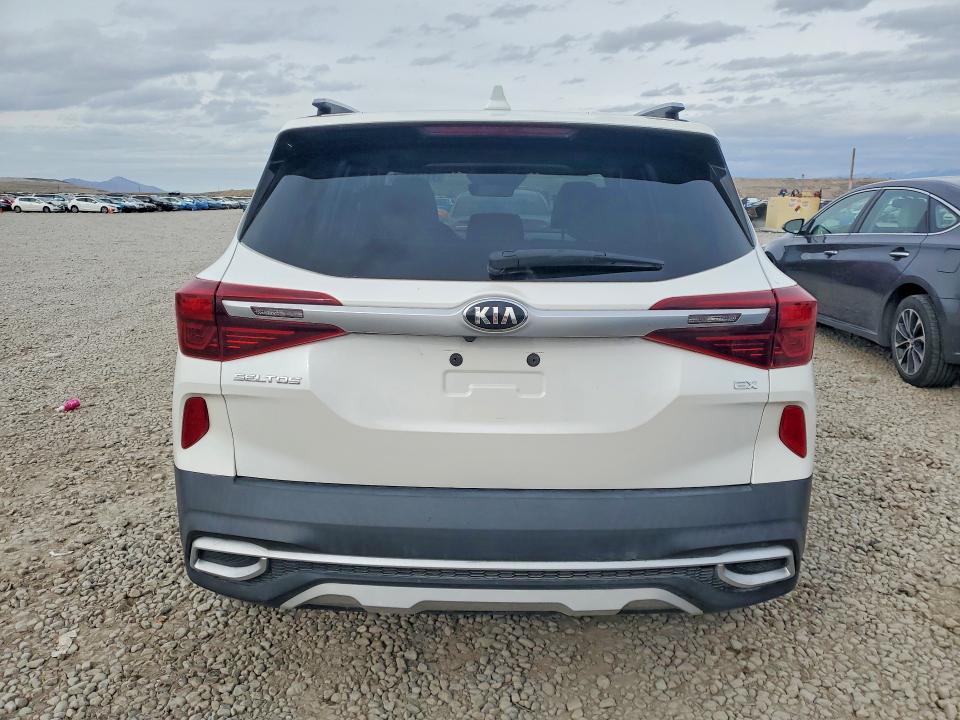 2021 KIA Seltos ex