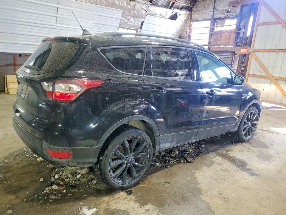 2018 Ford Escape se